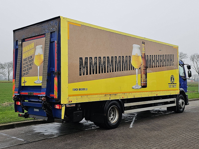 Volvo FL 290.18 - Dobozos felépítményű teherautó: 3 kép. Volvo FL 290.18 - Dobozos felépítményű teherautó: 3 kép.