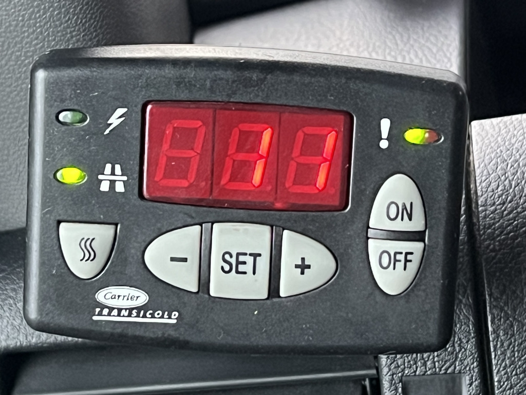 Mercedes-Benz Sprinter 316 CDI 4x4 3,4m CarrierViento Tiefkühl - Hűtős kisteherautó: 2 kép. Mercedes-Benz Sprinter 316 CDI 4x4 3,4m CarrierViento Tiefkühl - Hűtős kisteherautó: 2 kép.