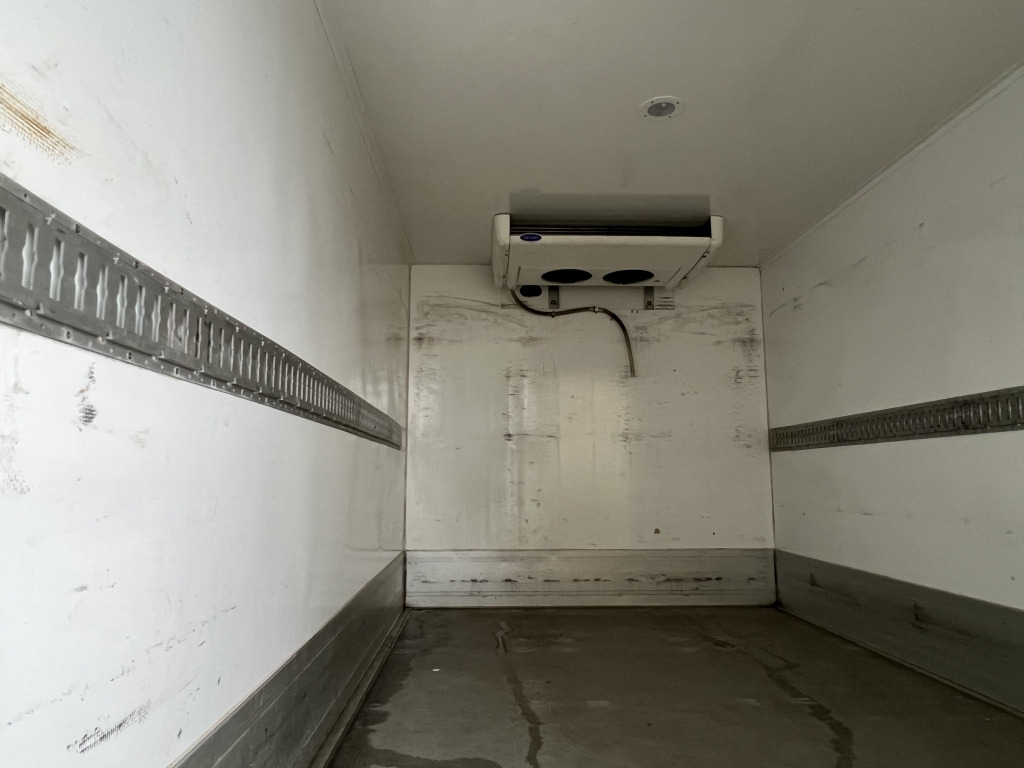 Mercedes-Benz Sprinter 316 CDI 4x4 3,4m CarrierViento Tiefkühl - Hűtős kisteherautó: 5 kép. Mercedes-Benz Sprinter 316 CDI 4x4 3,4m CarrierViento Tiefkühl - Hűtős kisteherautó: 5 kép.