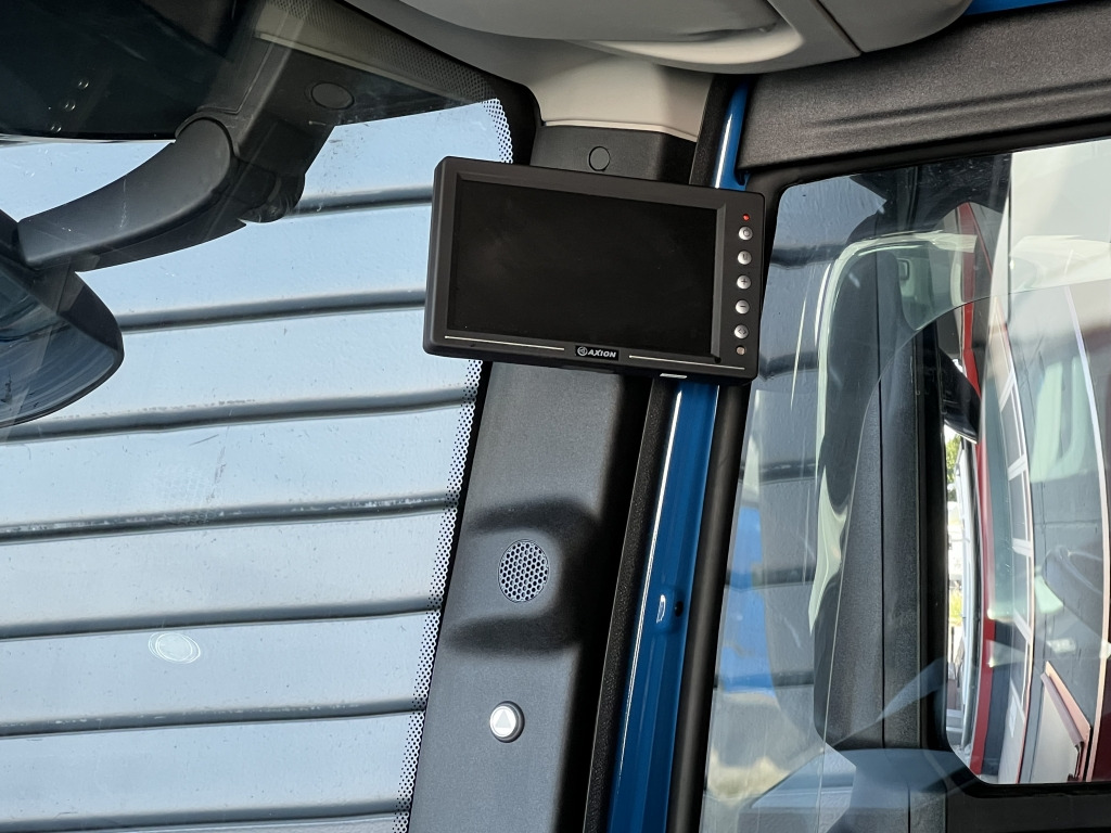 Iveco S-WAY AS440S49 Stralis Intarder ACC-Tempomat - Nyergesvontató: 5 kép. Iveco S-WAY AS440S49 Stralis Intarder ACC-Tempomat - Nyergesvontató: 5 kép.