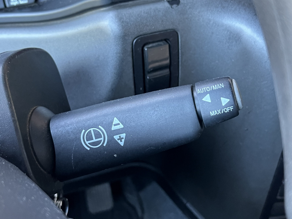 MAN TGX 18.440 FSA EEV Klimaaut. Motorbremse Jumbo - Nyergesvontató: 2 kép. MAN TGX 18.440 FSA EEV Klimaaut. Motorbremse Jumbo - Nyergesvontató: 2 kép.