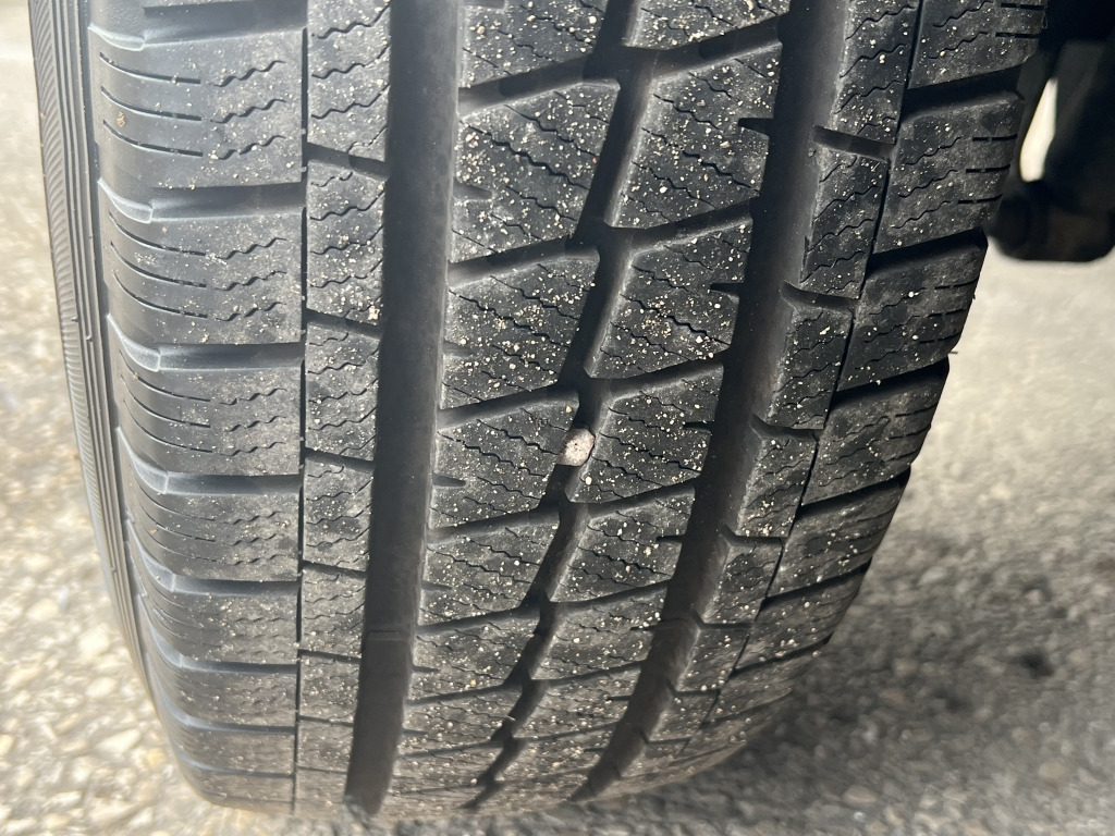 VW Crafter Maxi 4,35m Koffer+LBW Rückf.Kamera Klima - Dobozos kisteherautó: 4 kép. VW Crafter Maxi 4,35m Koffer+LBW Rückf.Kamera Klima - Dobozos kisteherautó: 4 kép.