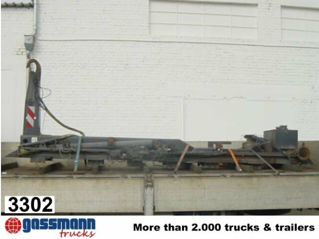 AR 202 - Emelőhorgos/ Konténerszállító rendszer: 1 kép. AR 202 - Emelőhorgos/ Konténerszállító rendszer: 1 kép.