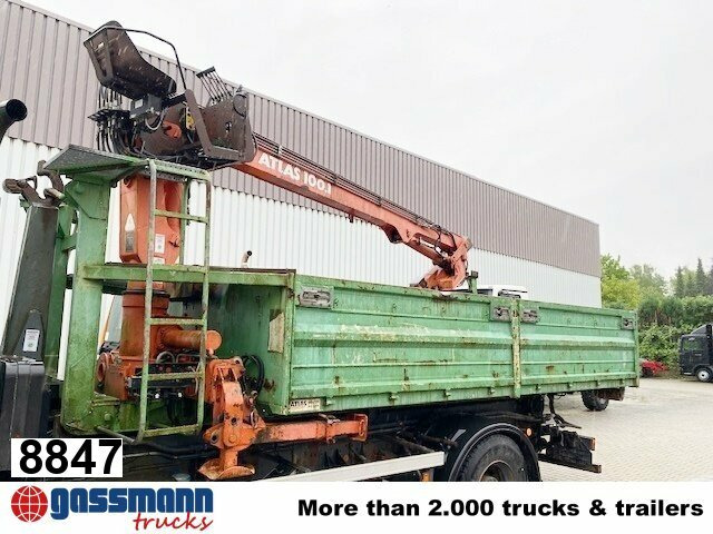 Abrollcontainer mit Flügeltüren & Atlas Kran - Multiliftes konténer: 1 kép. Abrollcontainer mit Flügeltüren & Atlas Kran - Multiliftes konténer: 1 kép.