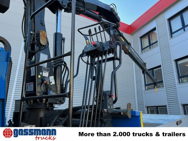 Abrollcontainer mit Kran Hiab 102-S-2, Hochstand - Multiliftes konténer: 3 kép. Abrollcontainer mit Kran Hiab 102-S-2, Hochstand - Multiliftes konténer: 3 kép.