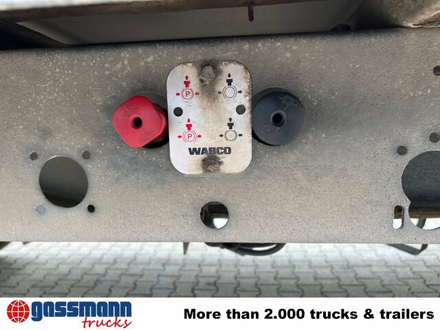 Ackermann Ackermann, Oschersl. KA-F 18/74E mit LBW MBB, - Pótkocsi dobozos: 3 kép. Ackermann Ackermann, Oschersl. KA-F 18/74E mit LBW MBB, - Pótkocsi dobozos: 3 kép.