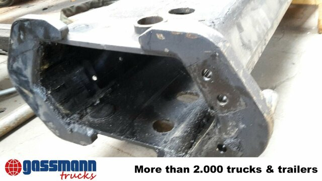 Hiab Ausschub 2.800mm - Adapterek: 5 kép. Hiab Ausschub 2.800mm - Adapterek: 5 kép.