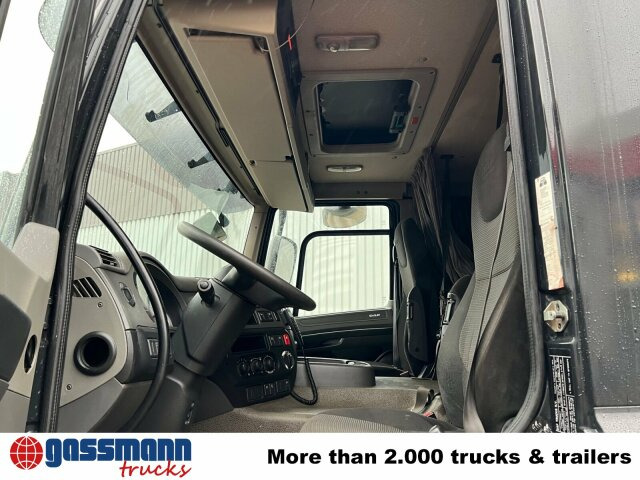 DAF CF 290 4x2, Tele-Absetzer - Konténerszállító: 3 kép. DAF CF 290 4x2, Tele-Absetzer - Konténerszállító: 3 kép.