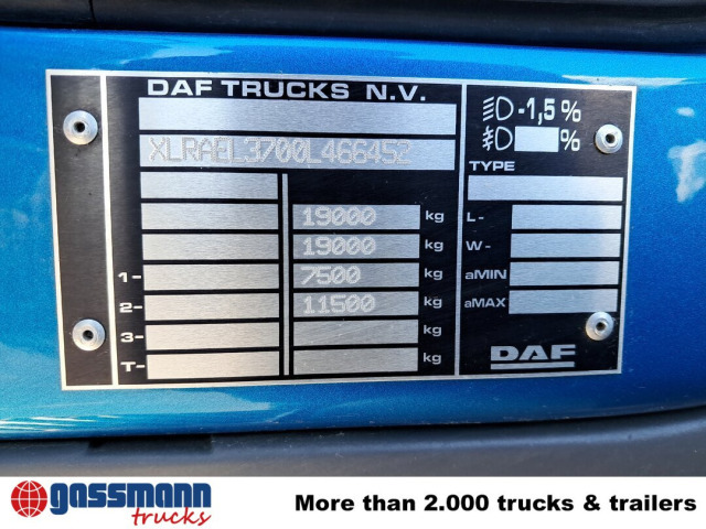 DAF LF 290 FA 4x2, Nebenantrieb, Navi, Abrollanlage - Horgos rakodó teherautó: 4 kép. DAF LF 290 FA 4x2, Nebenantrieb, Navi, Abrollanlage - Horgos rakodó teherautó: 4 kép.