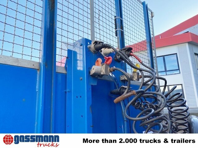 Fliegl SZS 290, Zwangsgelenkt - Platós félpótkocsi: 5 kép. Fliegl SZS 290, Zwangsgelenkt - Platós félpótkocsi: 5 kép.