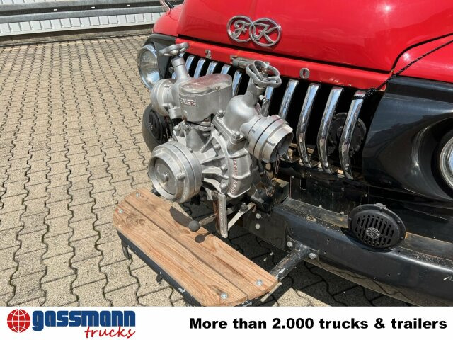 Tűzoltóautó Ford FK 2500 4x2 LF8 Feuerwehr: 8 kép. Tűzoltóautó Ford FK 2500 4x2 LF8 Feuerwehr: 8 kép.