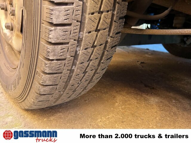 Ford Transit 2.2 TDCI 4x2, Krankentransporter - Mentőautó: 3 kép. Ford Transit 2.2 TDCI 4x2, Krankentransporter - Mentőautó: 3 kép.