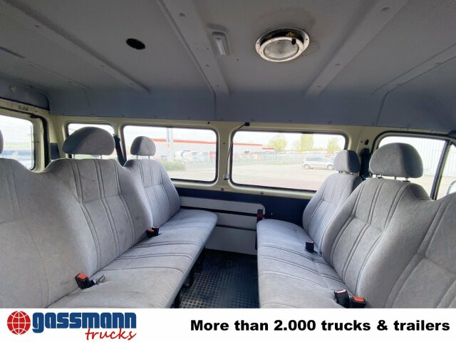 Ford Transit 2.5 4x2, Personentransporter, 8 Sitze - Távolsági busz: 3 kép. Ford Transit 2.5 4x2, Personentransporter, 8 Sitze - Távolsági busz: 3 kép.