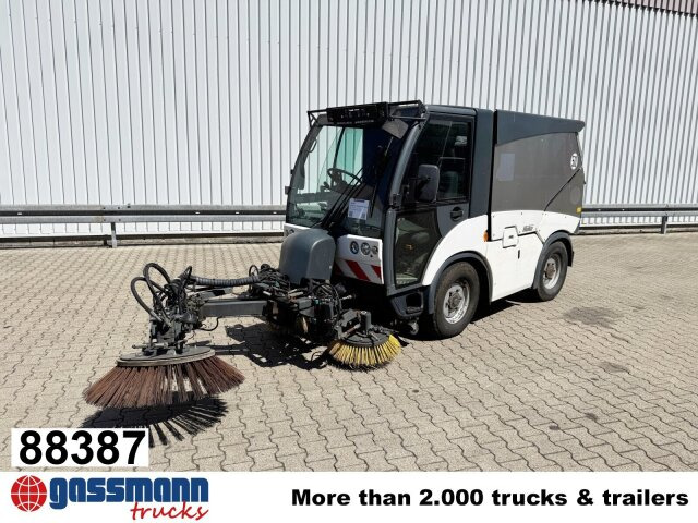 Hako Multicar Citymaster 2000 3B Kehrmaschine 4x2 - Utcaseprő gép: 1 kép. Hako Multicar Citymaster 2000 3B Kehrmaschine 4x2 - Utcaseprő gép: 1 kép.