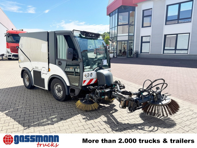 Utcaseprő gép Hako Multicar Citymaster 2000 3B Kehrmaschine 4x2: 8 kép.