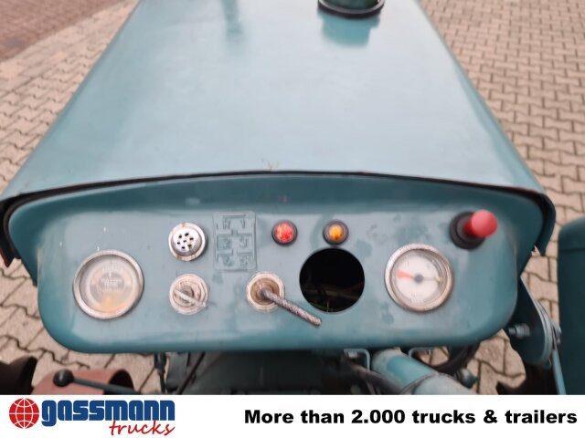 Traktor Hanomag HANOMAG - R 27: 6 kép.