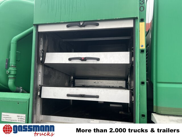 Iveco 190EH30 4x4 - Tartályos teherautó: 4 kép. Iveco 190EH30 4x4 - Tartályos teherautó: 4 kép.