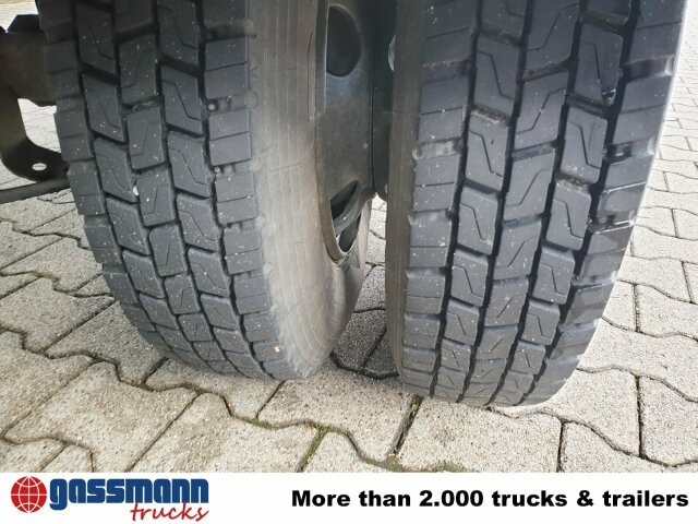 Iveco 60-9A Doka 4x2, LF8 - Tűzoltóautó: 5 kép. Iveco 60-9A Doka 4x2, LF8 - Tűzoltóautó: 5 kép.