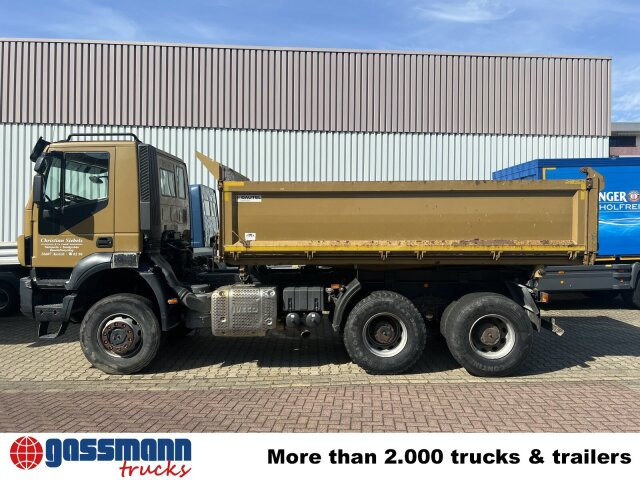 Iveco Trakker AD260T45W 6x6 - Billenőplatós teherautó: 2 kép. Iveco Trakker AD260T45W 6x6 - Billenőplatós teherautó: 2 kép.