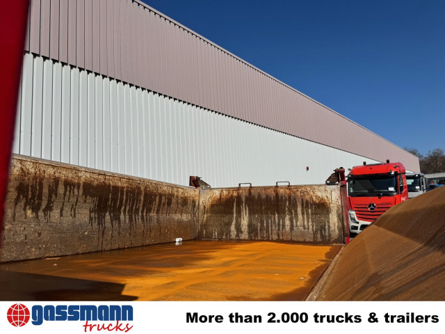 Iveco X-Way AD260X46Z 6x4, Bordmatik - Billenőplatós teherautó: 3 kép. Iveco X-Way AD260X46Z 6x4, Bordmatik - Billenőplatós teherautó: 3 kép.