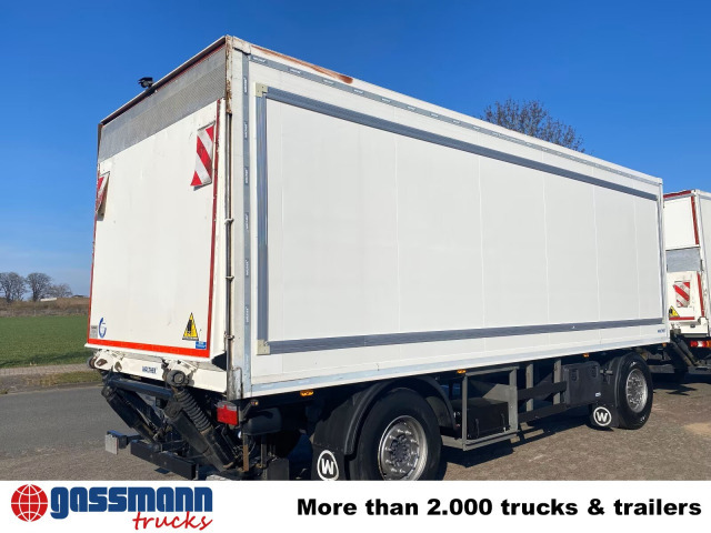 Kofferanhänger mit LBW, Durchladesystem - Pótkocsi dobozos: 2 kép. Kofferanhänger mit LBW, Durchladesystem - Pótkocsi dobozos: 2 kép.