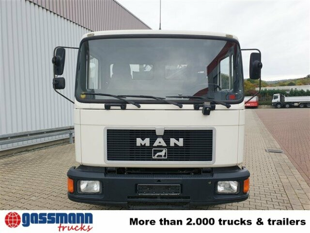 MAN 14.152 F 4x2 BB mit Kran Hiab 060-2 - Horgos rakodó teherautó, Darus autó: 3 kép. MAN 14.152 F 4x2 BB mit Kran Hiab 060-2 - Horgos rakodó teherautó, Darus autó: 3 kép.