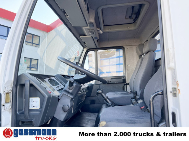 MAN 14.224 LAC 4x4 BB mit Kran Atlas 100.1 - Platós teherautó, Darus autó: 3 kép. MAN 14.224 LAC 4x4 BB mit Kran Atlas 100.1 - Platós teherautó, Darus autó: 3 kép.