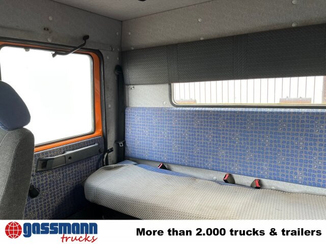 MAN 14.225 LAK 4x4 BB Doka, Winterdienstausstattung - Billenőplatós teherautó: 5 kép. MAN 14.225 LAK 4x4 BB Doka, Winterdienstausstattung - Billenőplatós teherautó: 5 kép.