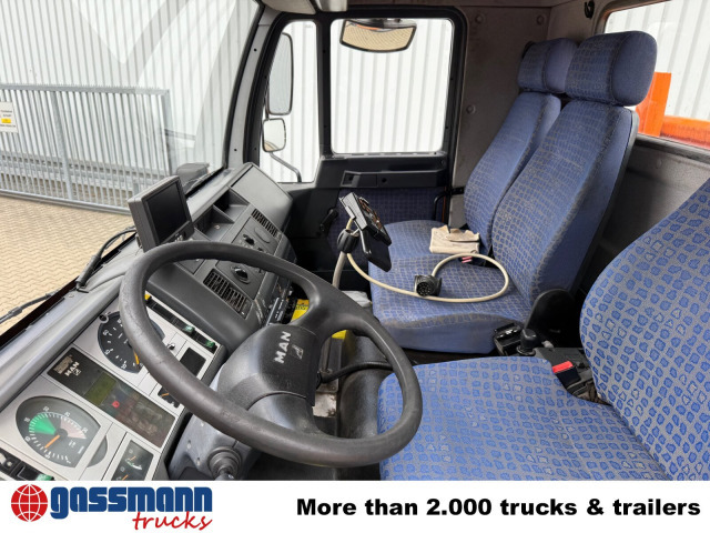 MAN 14.225 LAK 4x4 BB, Winterdienstausstattung - Billenőplatós teherautó: 3 kép. MAN 14.225 LAK 4x4 BB, Winterdienstausstattung - Billenőplatós teherautó: 3 kép.