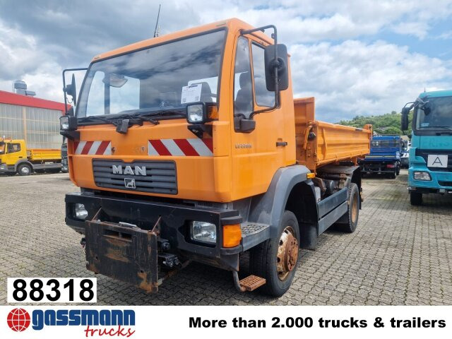 MAN 14.225 LAK 4x4 BB, Winterdienstausstattung - Billenőplatós teherautó: 1 kép. MAN 14.225 LAK 4x4 BB, Winterdienstausstattung - Billenőplatós teherautó: 1 kép.