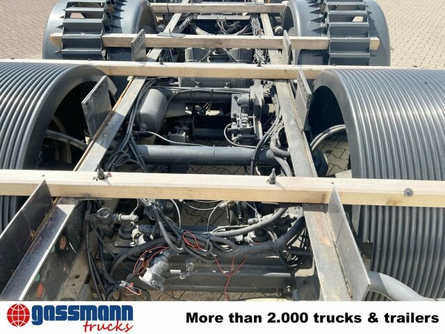 MAN 25/18.284 6x2-4 LL, Retarder, Lenkachse - Alvaz teherautó: 4 kép. MAN 25/18.284 6x2-4 LL, Retarder, Lenkachse - Alvaz teherautó: 4 kép.