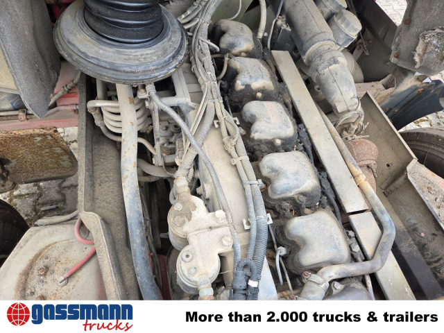 MAN 26.403 6x2, Marrell 26.70, AHK - Horgos rakodó teherautó: 2 kép. MAN 26.403 6x2, Marrell 26.70, AHK - Horgos rakodó teherautó: 2 kép.