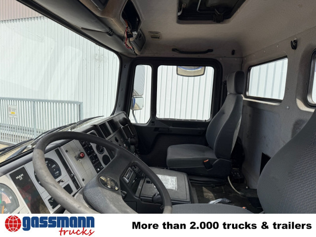 MAN 27.403 6x6 BB, EX-THW - Billenőplatós teherautó: 3 kép. MAN 27.403 6x6 BB, EX-THW - Billenőplatós teherautó: 3 kép.