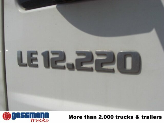 MAN LE 12.220 BL 4x2, Ersatzteilträger! - Alvaz teherautó: 4 kép. MAN LE 12.220 BL 4x2, Ersatzteilträger! - Alvaz teherautó: 4 kép.