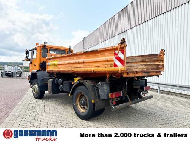 MAN LE 18.280 4X4 BB, Winterdienstausstattung, - Billenőplatós teherautó, Darus autó: 2 kép. MAN LE 18.280 4X4 BB, Winterdienstausstattung, - Billenőplatós teherautó, Darus autó: 2 kép.