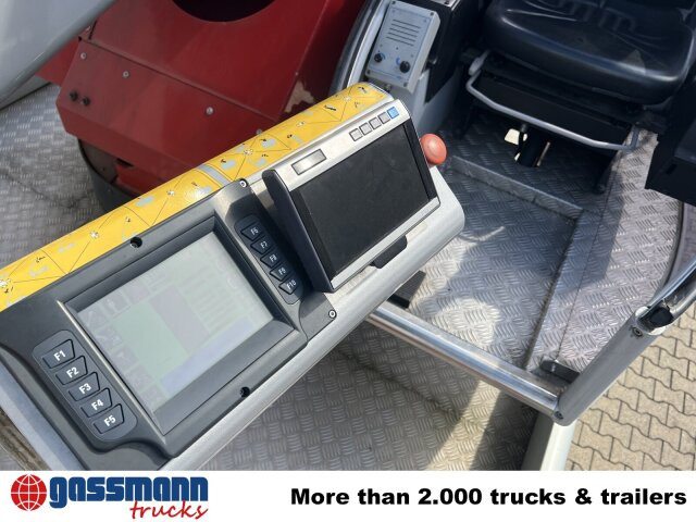 MAN TGA 18.350 4x2 Teleskopmast TM 32 Marte - Tűzoltóautó: 4 kép. MAN TGA 18.350 4x2 Teleskopmast TM 32 Marte - Tűzoltóautó: 4 kép.