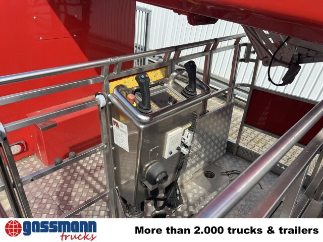 MAN TGA 18.350 4x2 Teleskopmast TM 32 Marte - Tűzoltóautó: 3 kép. MAN TGA 18.350 4x2 Teleskopmast TM 32 Marte - Tűzoltóautó: 3 kép.