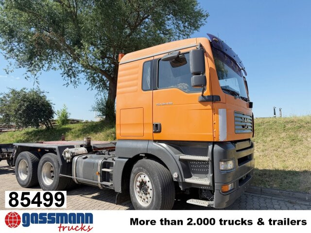 MAN TGA 26.430 6X4 BL - Aszfaltozó gép, Aszfaltozó gép: 1 kép. MAN TGA 26.430 6X4 BL - Aszfaltozó gép, Aszfaltozó gép: 1 kép.