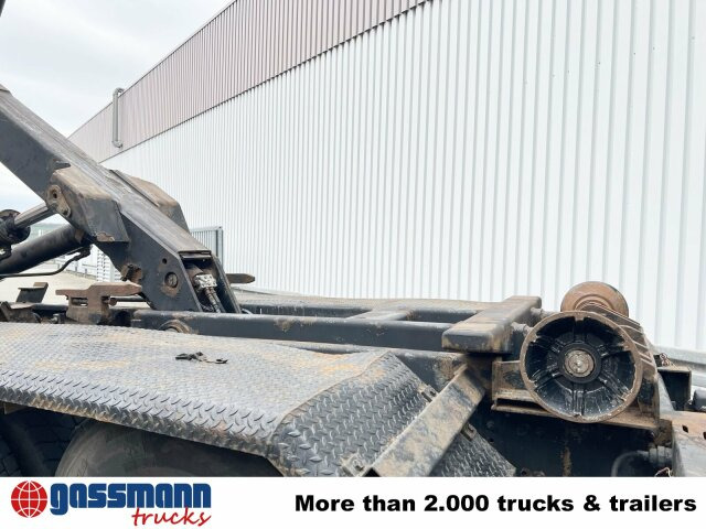 MAN TGA 26.440 6X2-2 BL, Liftachse - Horgos rakodó teherautó: 5 kép. MAN TGA 26.440 6X2-2 BL, Liftachse - Horgos rakodó teherautó: 5 kép.