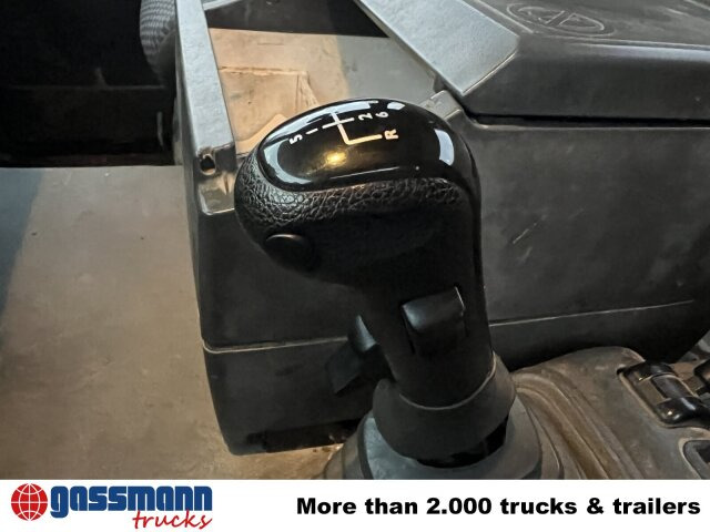 MAN TGA 35.360 8X4 BB, Betonmischer Karrena 10m³ - Betonmixer: 3 kép. MAN TGA 35.360 8X4 BB, Betonmischer Karrena 10m³ - Betonmixer: 3 kép.