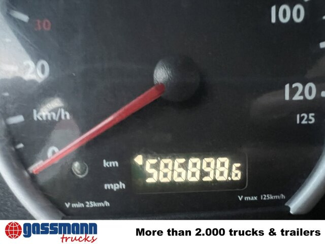 MAN TGA 35.410 8x4 BB, Betonmischer Karrena 10m³ - Betonmixer: 2 kép. MAN TGA 35.410 8x4 BB, Betonmischer Karrena 10m³ - Betonmixer: 2 kép.