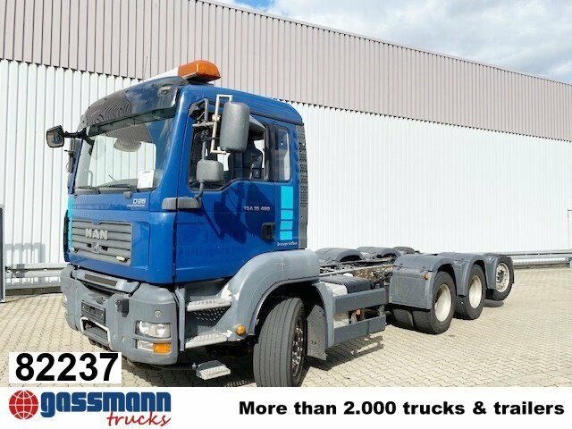 MAN TGA 35.480 8x4-4 BL, Lift-/Lenkachse - Alvaz teherautó: 1 kép. MAN TGA 35.480 8x4-4 BL, Lift-/Lenkachse - Alvaz teherautó: 1 kép.