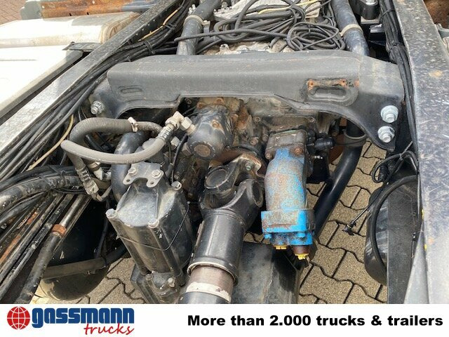 MAN TGA 35.480 8x4-4 BL, Lift-/Lenkachse - Alvaz teherautó: 2 kép. MAN TGA 35.480 8x4-4 BL, Lift-/Lenkachse - Alvaz teherautó: 2 kép.
