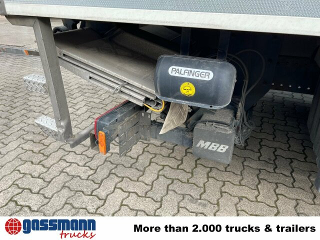 MAN TGL 12.220 4X2 BL mit Motorschaden, - Hűtős teherautó: 4 kép. MAN TGL 12.220 4X2 BL mit Motorschaden, - Hűtős teherautó: 4 kép.