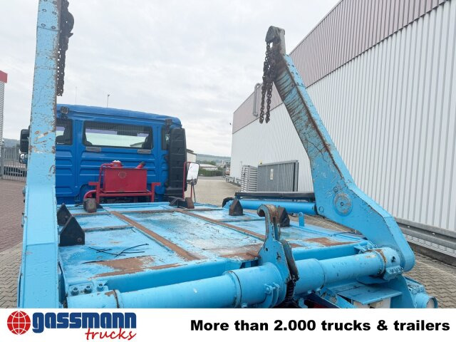 MAN TGL 12.240 4X2 BB, Tele-Absetzer - Konténerszállító: 2 kép. MAN TGL 12.240 4X2 BB, Tele-Absetzer - Konténerszállító: 2 kép.