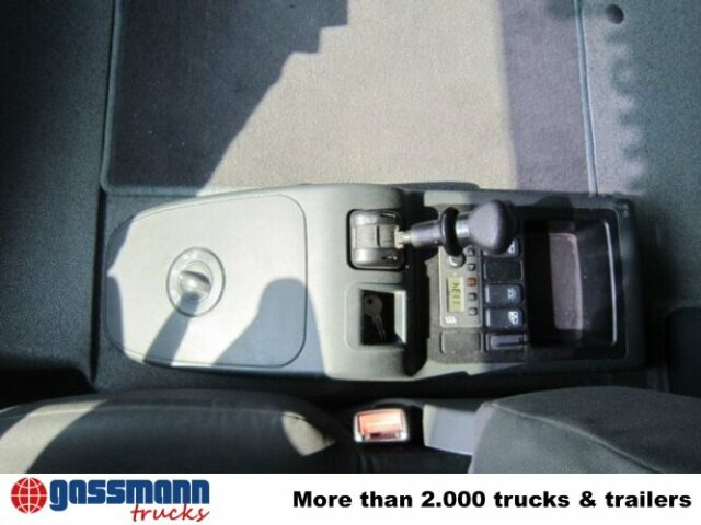 MAN TGM 12.280BL 4x2 - Autószállító teherautó: 2 kép. MAN TGM 12.280BL 4x2 - Autószállító teherautó: 2 kép.