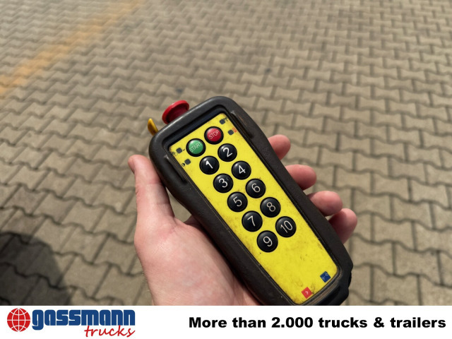 MAN TGM 15.250 4x2 LL, Tele-Absetzer - Konténerszállító: 2 kép. MAN TGM 15.250 4x2 LL, Tele-Absetzer - Konténerszállító: 2 kép.