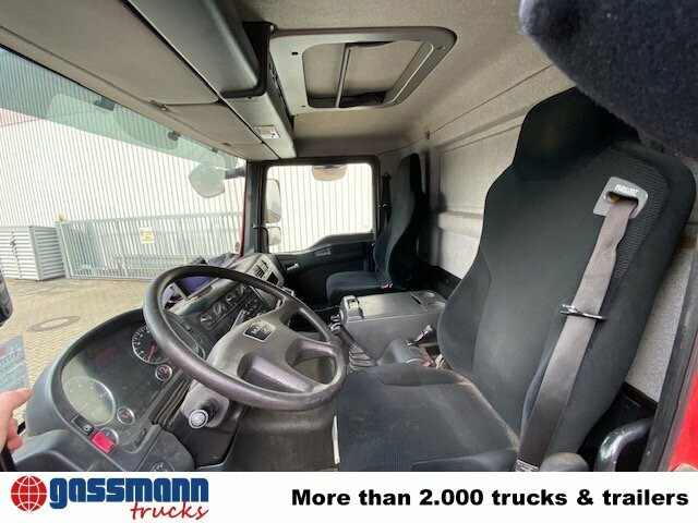 MAN TGM 26.340 6x2-4 LL Getränkewagen, - Dobozos felépítményű teherautó: 3 kép. MAN TGM 26.340 6x2-4 LL Getränkewagen, - Dobozos felépítményű teherautó: 3 kép.