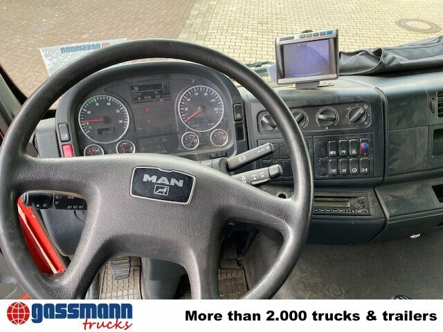 MAN TGM 26.340 6x2-4 LL Getränkewagen, - Dobozos felépítményű teherautó: 4 kép. MAN TGM 26.340 6x2-4 LL Getränkewagen, - Dobozos felépítményű teherautó: 4 kép.