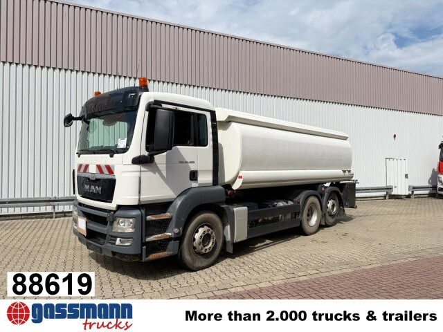 MAN TGS 26.400 6x2-4 BL, Liftachse, ADR, Esterer - Tartályos teherautó: 1 kép. MAN TGS 26.400 6x2-4 BL, Liftachse, ADR, Esterer - Tartályos teherautó: 1 kép.